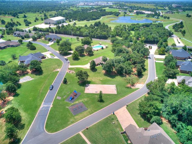 8845 Palermo Drive, Edmond, OK 73034