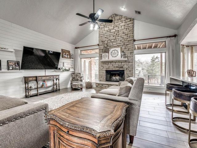 8845 Palermo Drive, Edmond, OK 73034