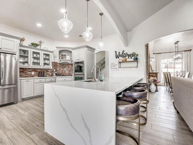 8845 Palermo Drive, Edmond, OK 73034