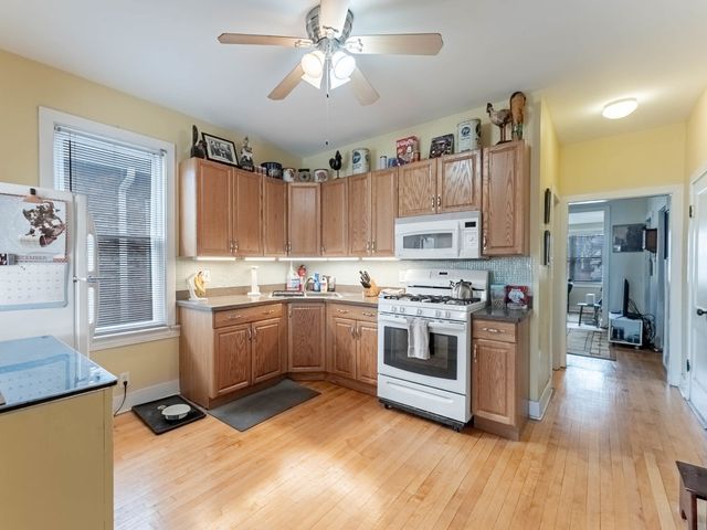 2221 S Lombard Avenue, Cicero, IL 60804