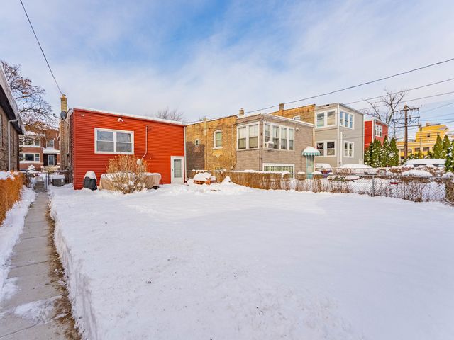 2221 S Lombard Avenue, Cicero, IL 60804