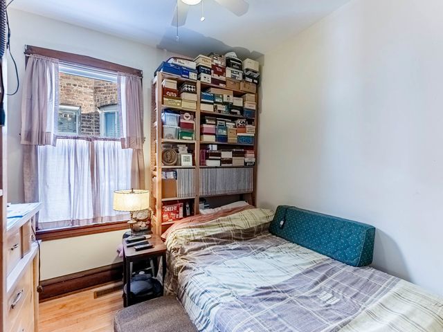 2221 S Lombard Avenue, Cicero, IL 60804