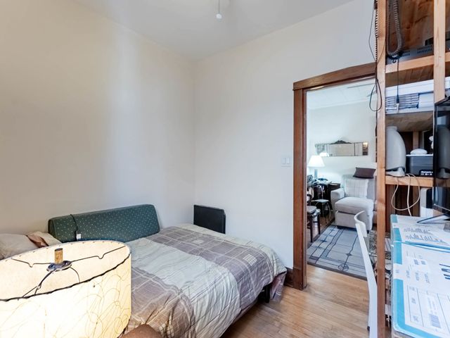 2221 S Lombard Avenue, Cicero, IL 60804