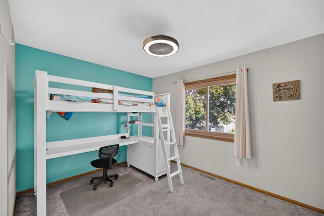 1308 E 17th Street, Norwalk, IA 50211