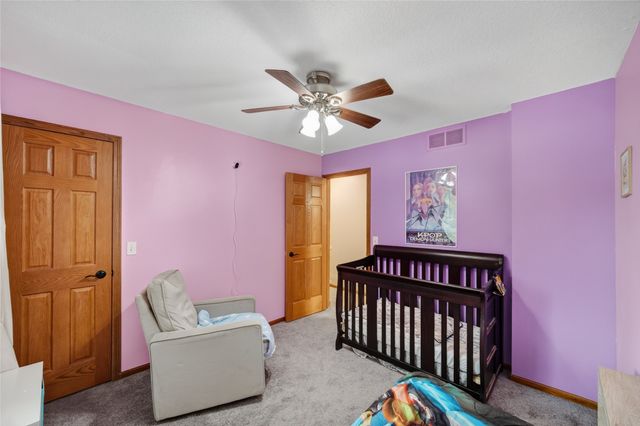 1308 E 17th Street, Norwalk, IA 50211