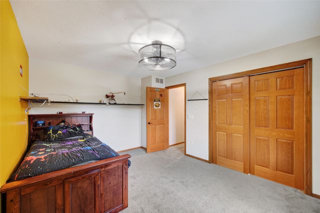 1308 E 17th Street, Norwalk, IA 50211