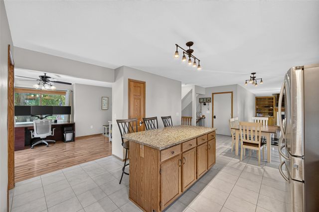 1308 E 17th Street, Norwalk, IA 50211