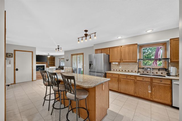 1308 E 17th Street, Norwalk, IA 50211