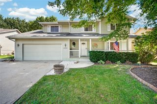 1308 E 17th Street, Norwalk, IA 50211