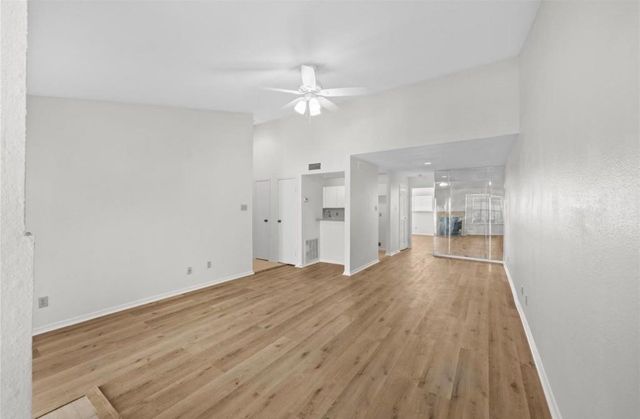 10811 Richmond Avenue 72, Houston, TX 77042