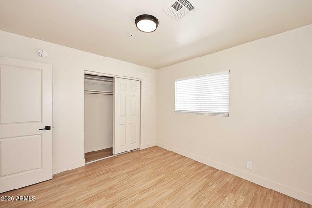 2002 W TURNEY Avenue, Phoenix, AZ 85015