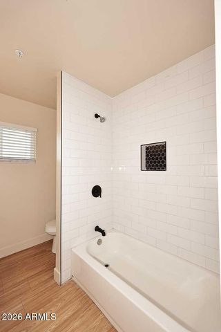 2002 W TURNEY Avenue, Phoenix, AZ 85015