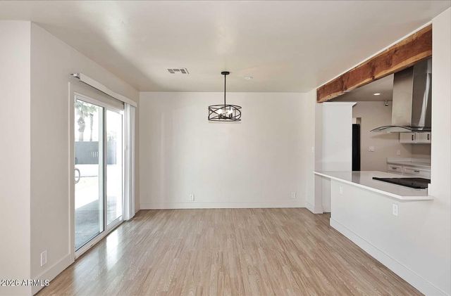 2002 W TURNEY Avenue, Phoenix, AZ 85015