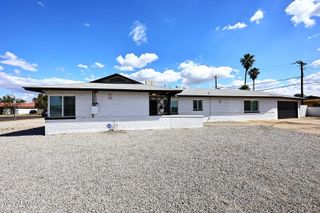 2002 W TURNEY Avenue, Phoenix, AZ 85015