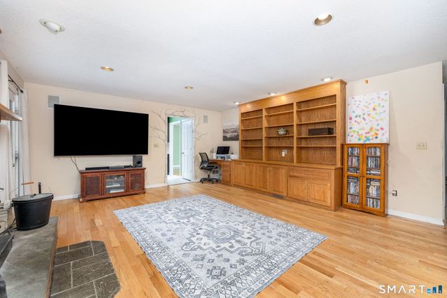 4 Silver Brook Lane, Granby, CT 06060