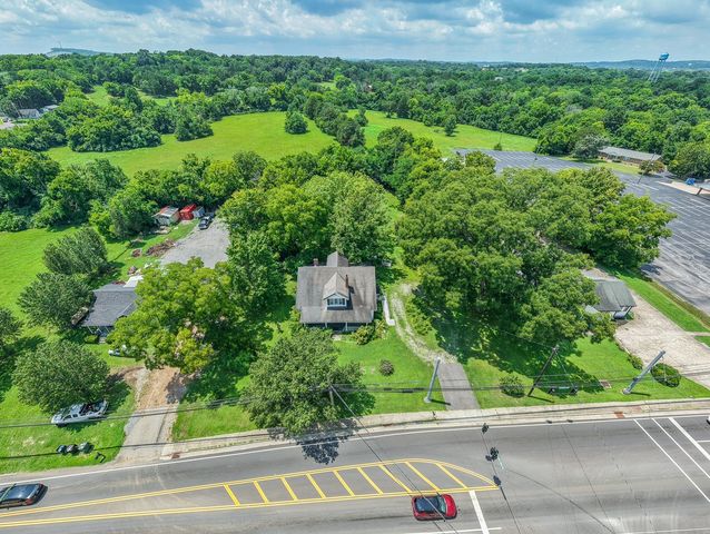 266 Old Nashville Hwy, La Vergne, TN 37086