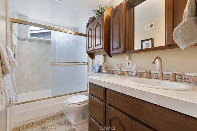 2880 Barnes Street, Simi Valley, CA 93065
