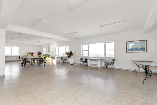 370 W Broadway 5K, Long Beach, NY 11561