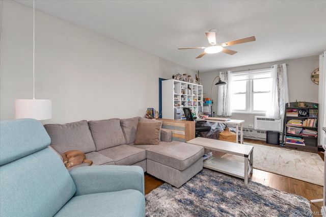 370 W Broadway 5K, Long Beach, NY 11561