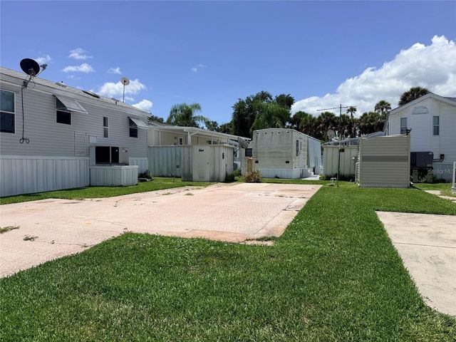 2215 73RD STREET E 348, Palmetto, FL 34221