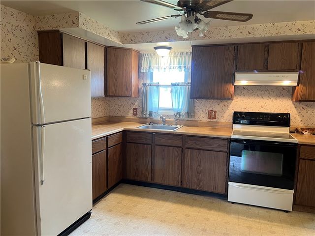 2776 Roosevelt Highway, Hamlin, NY 14464