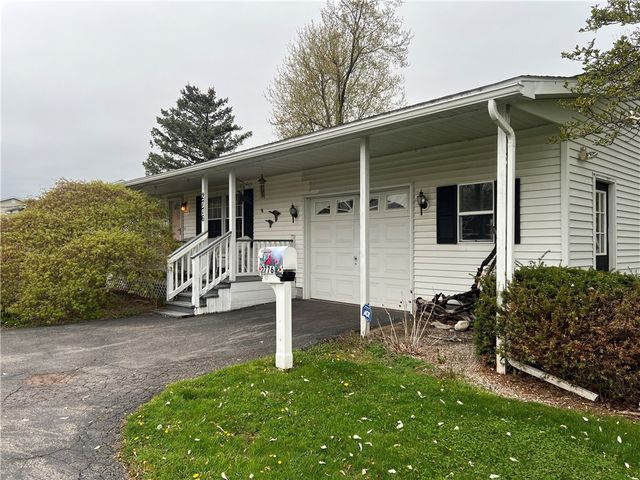 2776 Roosevelt Highway, Hamlin, NY 14464