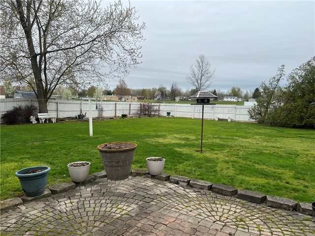 2776 Roosevelt Highway, Hamlin, NY 14464