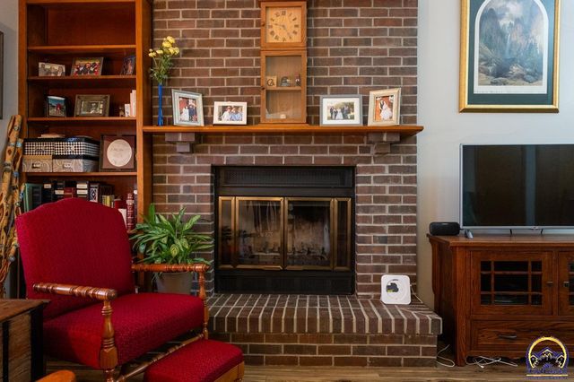 5572 SW Stonegate CT, Topeka, KS 66606