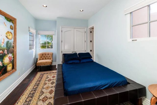 7104 Aviara Drive, Carlsbad, CA 92011