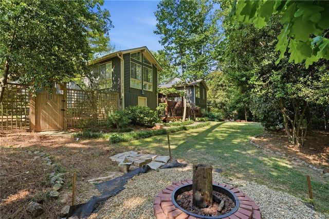1180 Saint Andrews Circle, Atlanta, GA 30338