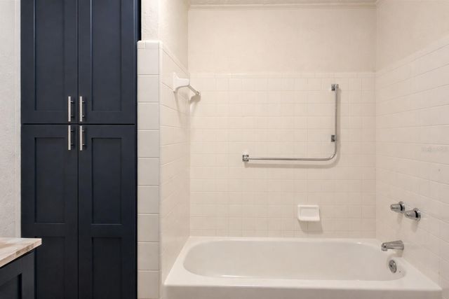 231 AVENUE A NE, Winter Haven, FL 33881