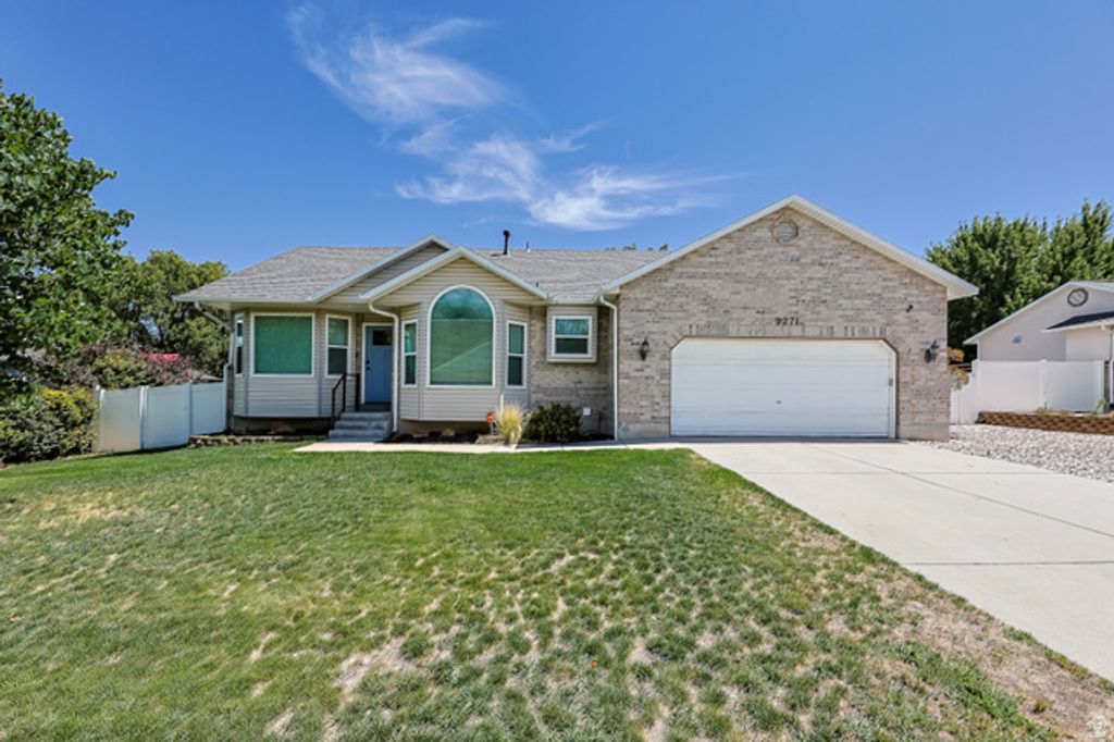 9271 S GRAND TETON DR, West Jordan, UT 84088 — exterior