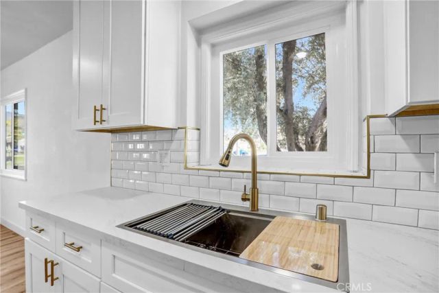 2686 N Lugo, San Bernardino, CA 92404