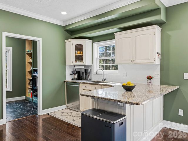 150 White Pine Drive, Fletcher, NC 28732