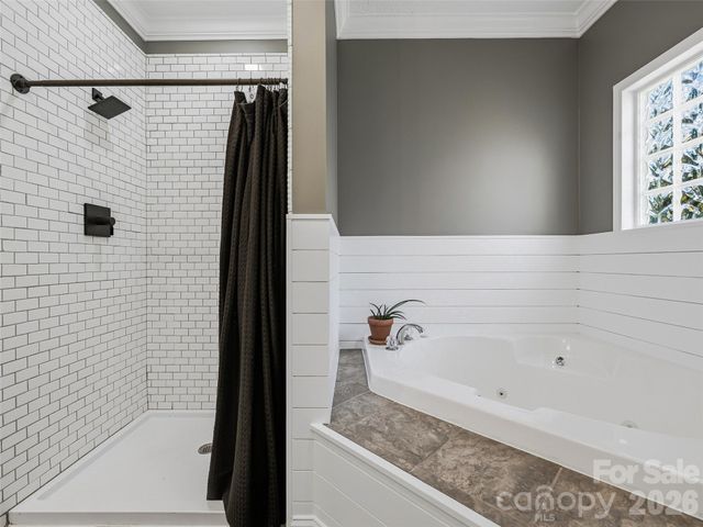 150 White Pine Drive, Fletcher, NC 28732