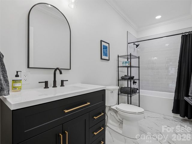 150 White Pine Drive, Fletcher, NC 28732