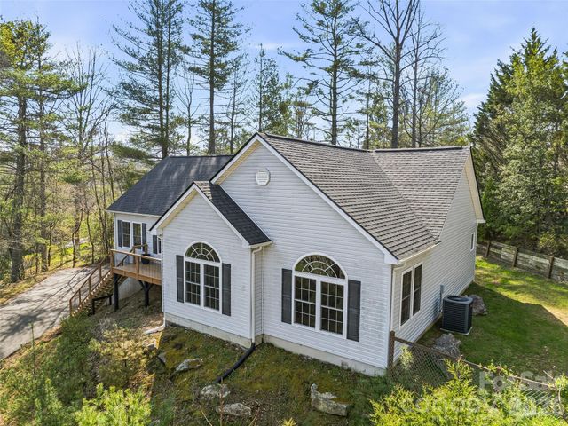 150 White Pine Drive, Fletcher, NC 28732