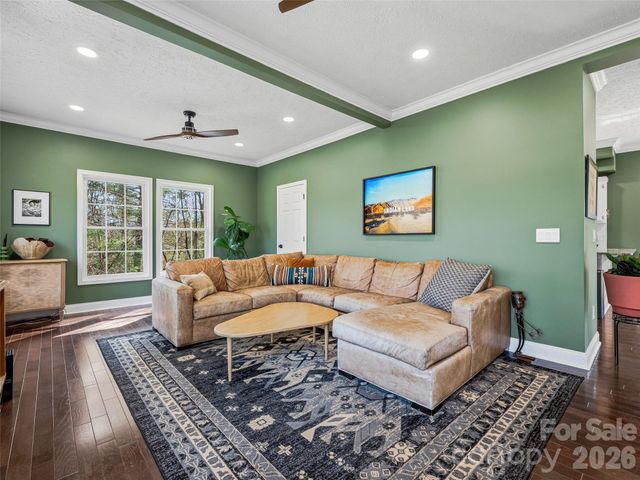 150 White Pine Drive, Fletcher, NC 28732