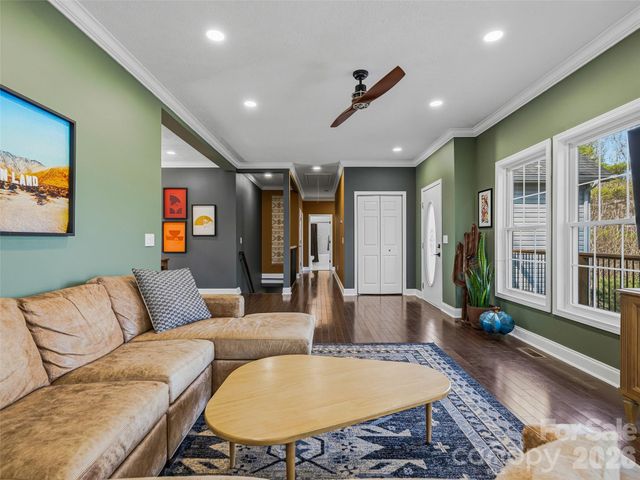 150 White Pine Drive, Fletcher, NC 28732