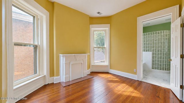 1344 S 6th St, Louisville, KY 40208