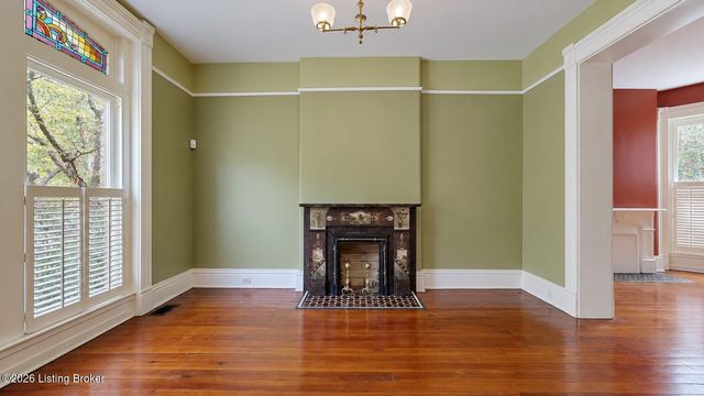 1344 S 6th St, Louisville, KY 40208
