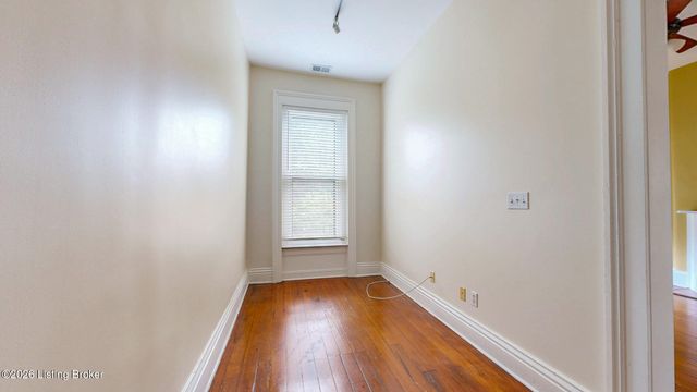 1344 S 6th St, Louisville, KY 40208