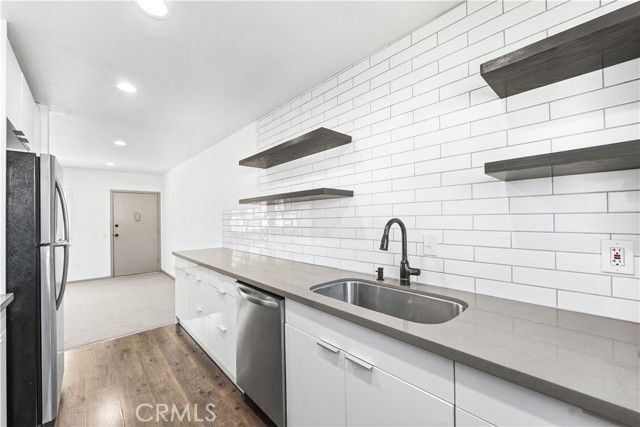 7135 Coldwater Canyon Avenue 16, North Hollywood (los Angeles), CA 91605