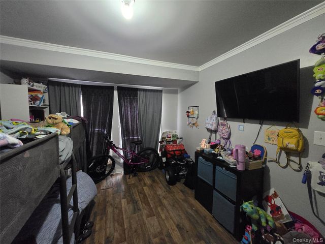 36 Houston Street, Florida, NY 10921