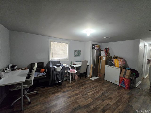 36 Houston Street, Florida, NY 10921