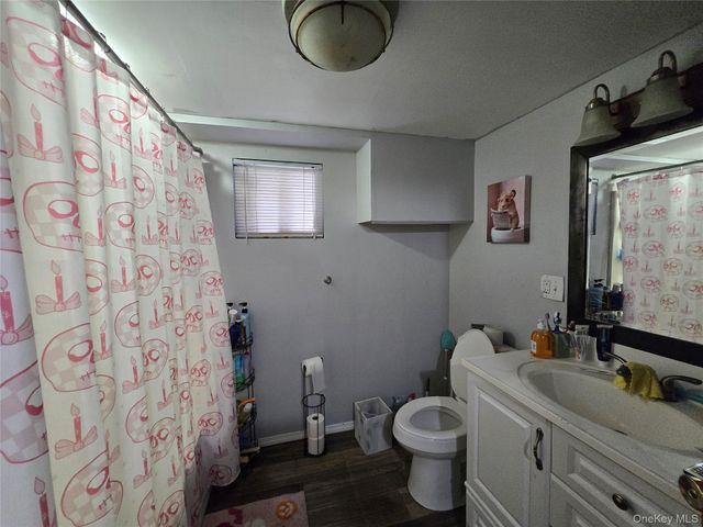 36 Houston Street, Florida, NY 10921