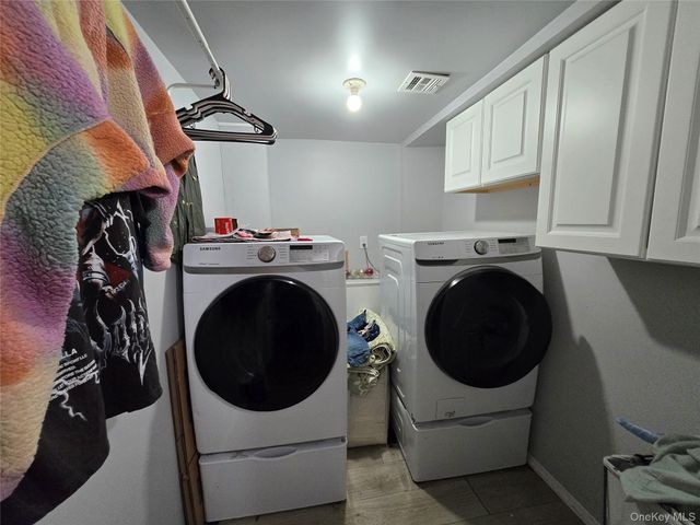 36 Houston Street, Florida, NY 10921