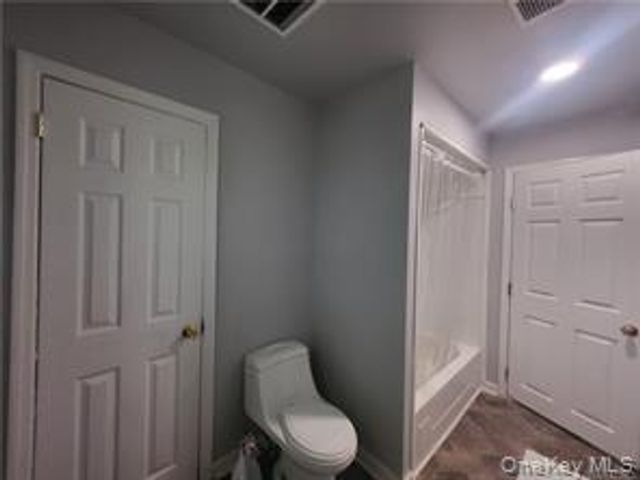 36 Houston Street, Florida, NY 10921