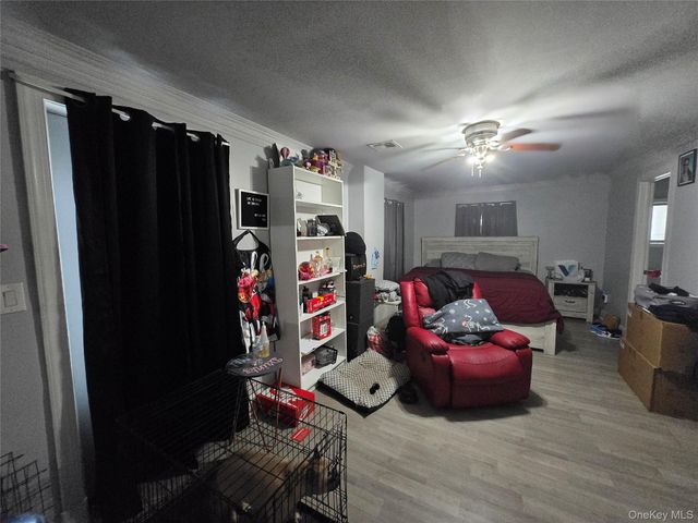 36 Houston Street, Florida, NY 10921