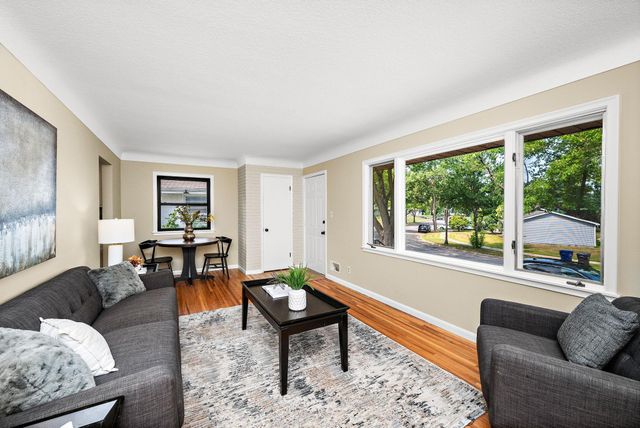 1418 Mechanic Avenue, Saint Paul, MN 55106